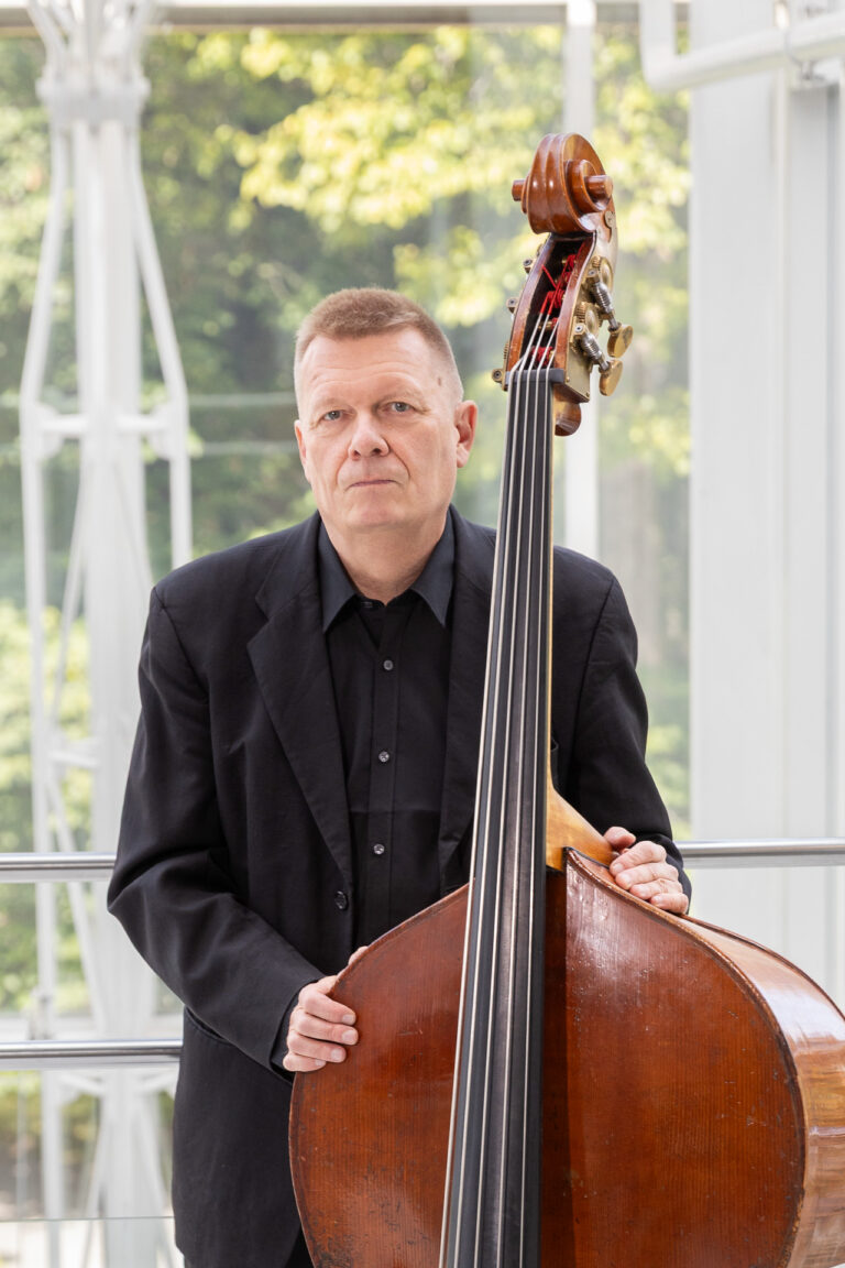 Tuomo Kinnunen, double bass