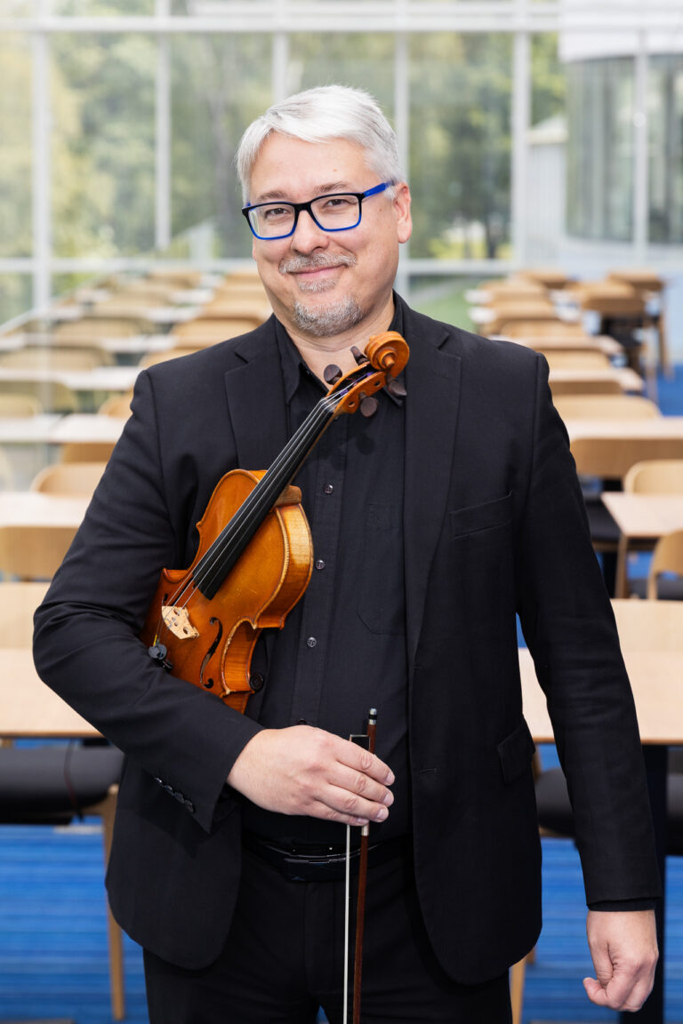 István Szalay, first violin