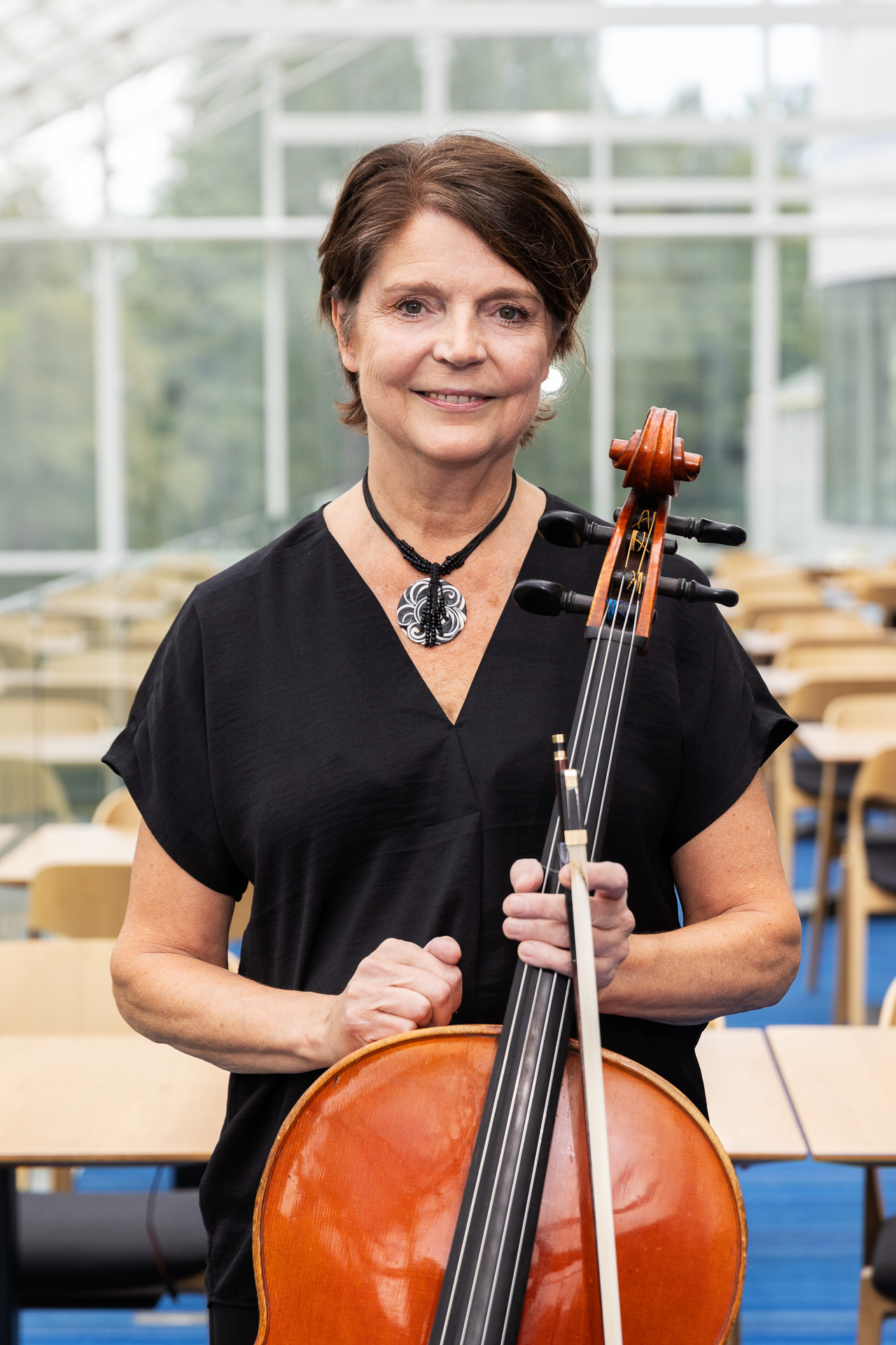 Virpi Välimäki, cello