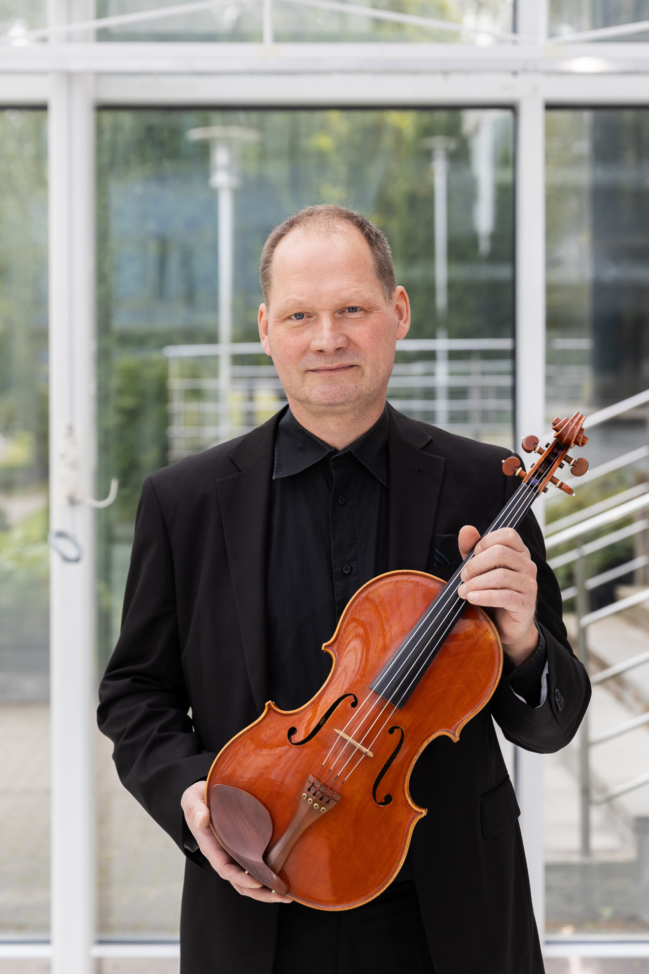 György Balázs, viola