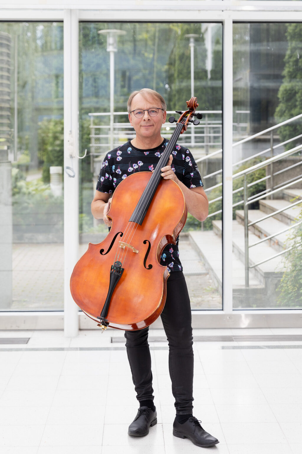 Miika Jämsä, cello