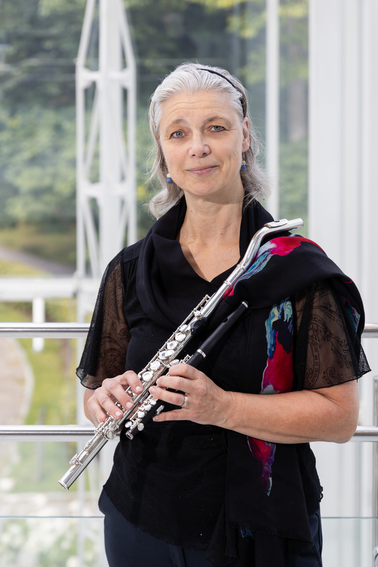 Nina Johnson, flute